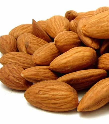 Array الخطوة الأولى: اللوز