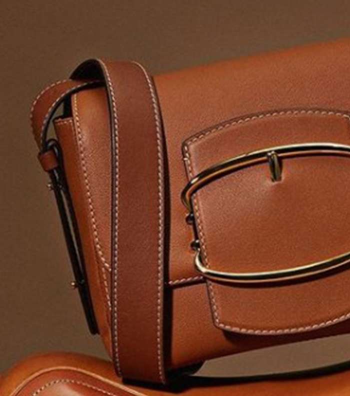 ماركة ch شنط