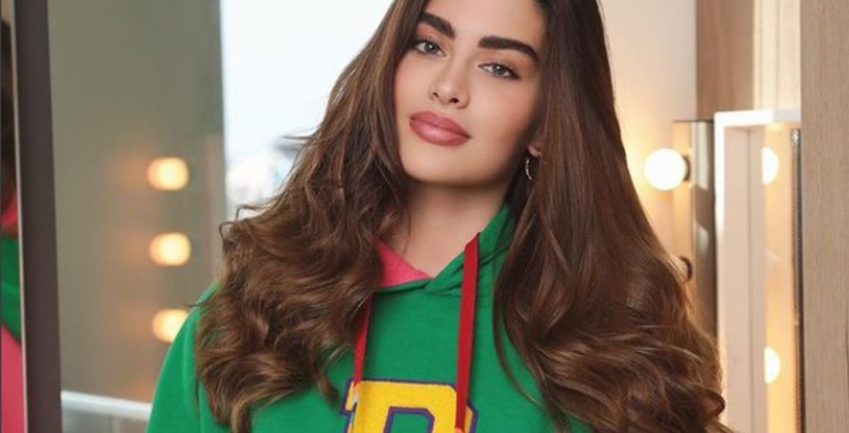 روان بن حسين توثق خضوعها لجلسة شفط دهون المؤخرة والهدف غير متوقع