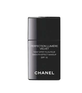 كريم أساس PERFECTION LUMIÈRE VELVET من شانيل CHANEL