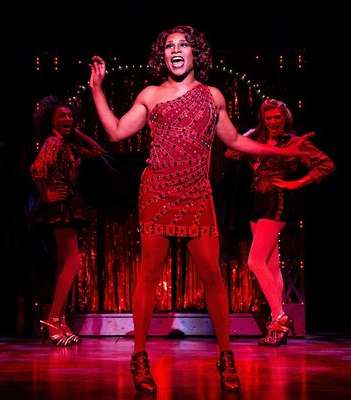Kinky Boots عن فئة أفضل مسرح غنائي