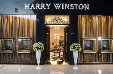 Harry Winston تفتتح متجراً جديداً لها في دبي