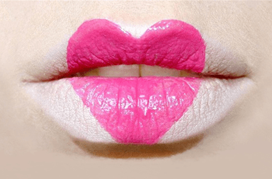 إعرفي مزايا شخصيتكِ بحسب شكل شفتيكِ