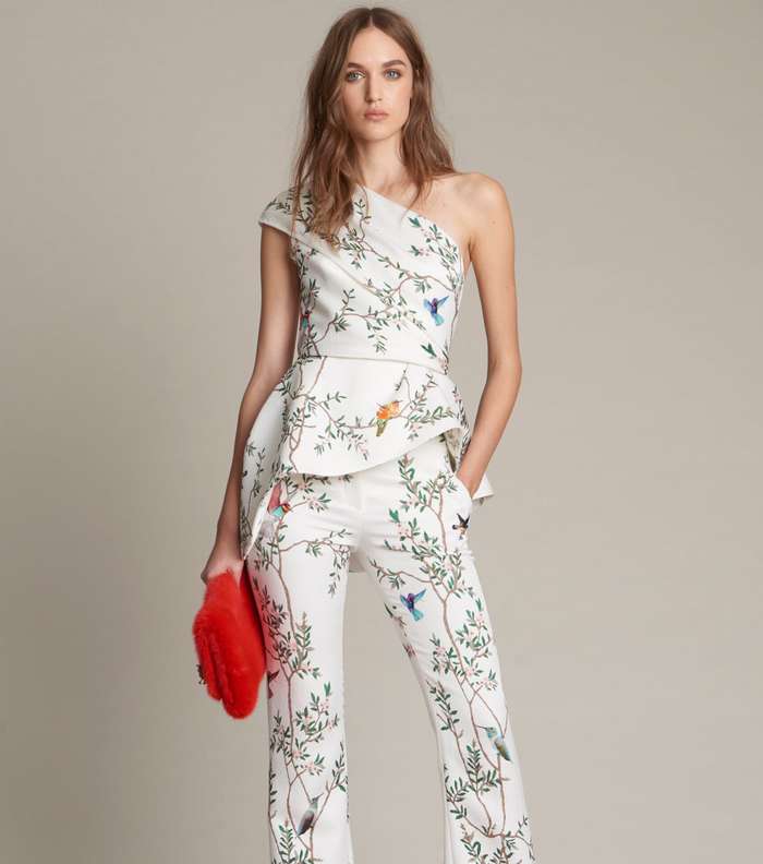 موضة الاطلالة بالنقشة ذاتها من مونيك لوييه