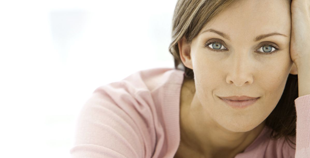 هكذا تعتنين ببشرتك عندما تصبحين في الأربعين