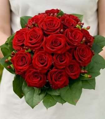 لون الحب بين يديك 