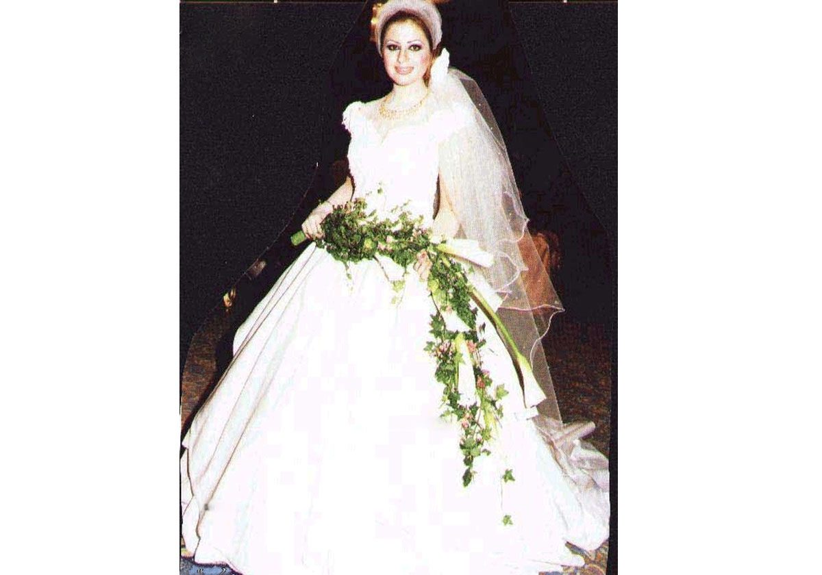 صورة تنشر للمرة الاولى من زفاف حليمة بولند... هل اعتمدت الحجاب حينها؟