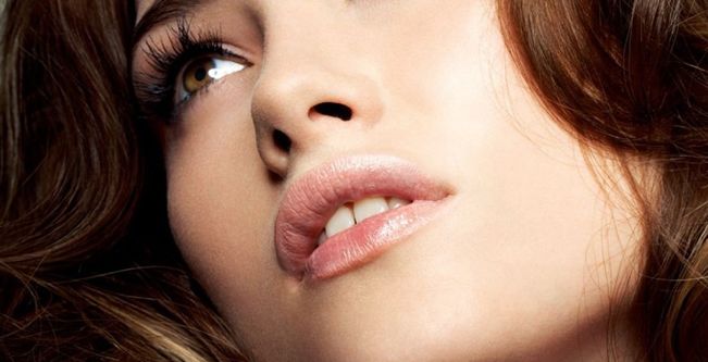 نتائج كثرة استعمال ووضع الرموش المستعارة | اسرار الرموش الاصطناعية 