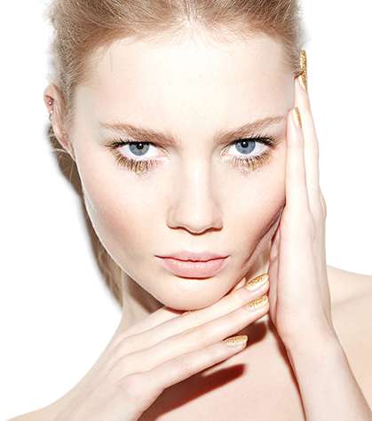 الذهبي على العيون والأظافر معاً هذا الربيع 