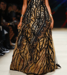 موضة الفساتين الطويلة بقصة الكتف الواحد من البيرتا فيريتي لصيف 2016