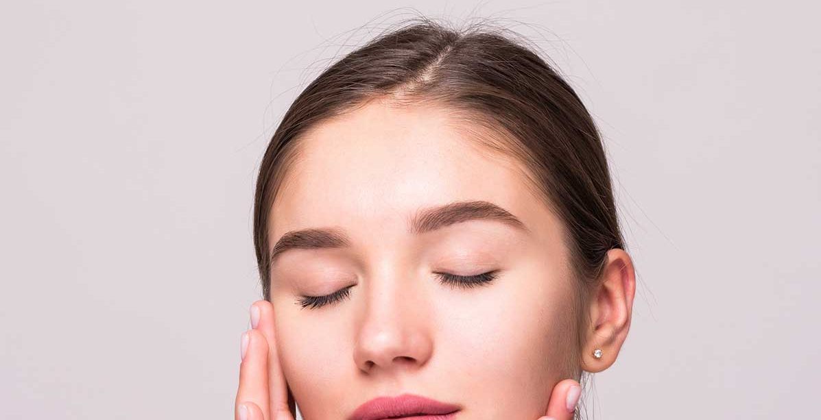 حيلة تشد بشرتك وتخلصها من اثار التقدم بالسن