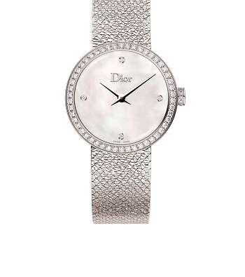 إستوحي إطلالاتك هذا الموسم منأجدد موديلات الساعات الأنيقة والراقية