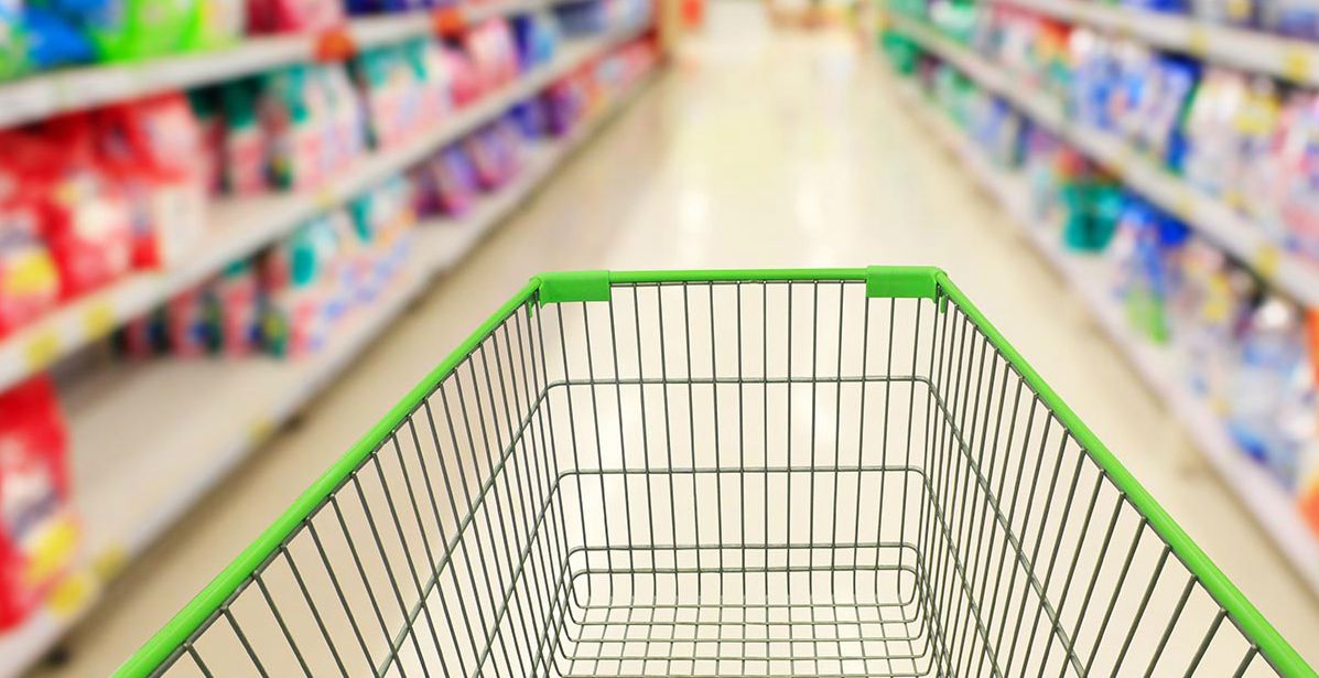 مبادرة الناس لبعض تهدف لمساعدة 800 أسرة فقيرة 