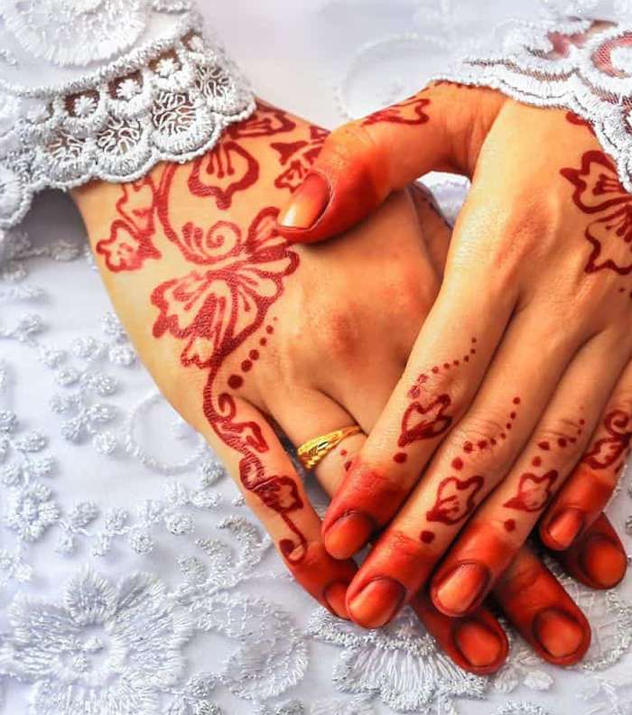 صور اجمل نقش حناء اماراتي اصابع