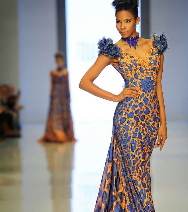 إليك أجمل الفساتين الفخمه لصيف 2014 من توقيع المصمّم فؤاد سركيس