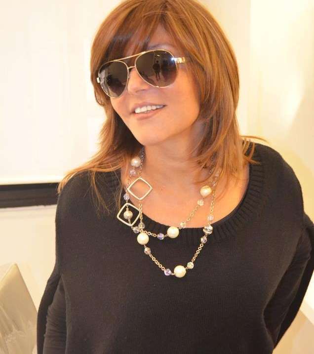 النظارات الشمسية تكمل الإطلالة العصريّة الأنيقة