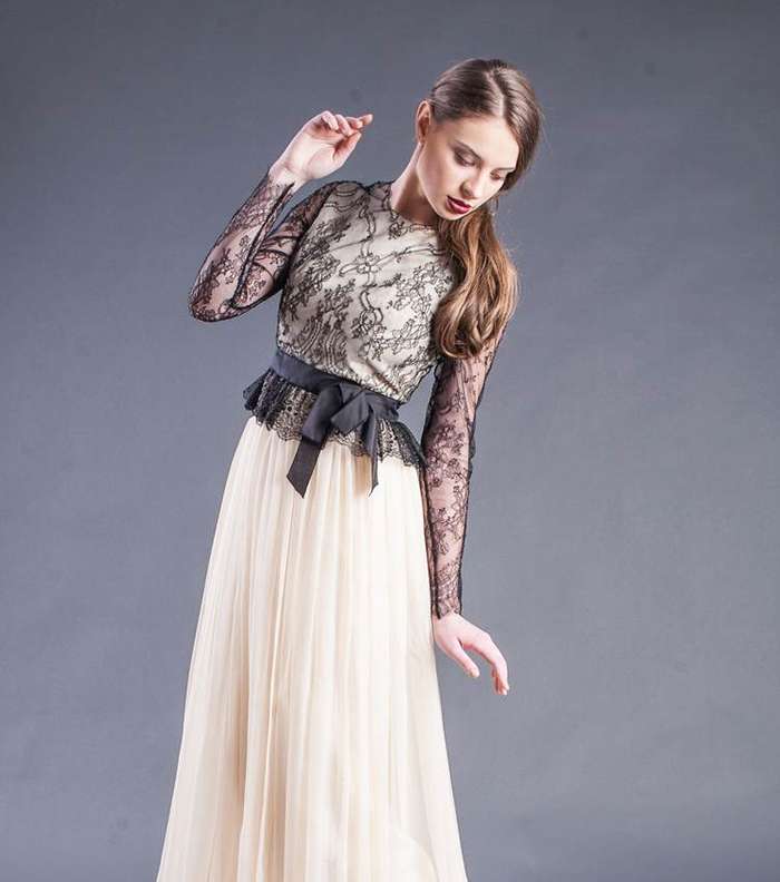 صور اروع موديلات فساتين اكمام طويله