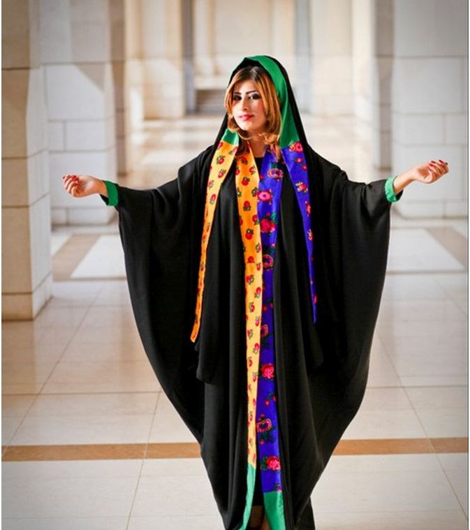 صور اجمل عبايات ملونه
