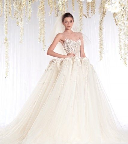 التنورة الواسعة بقصّة الأميرة ...لأميرة في يومها!