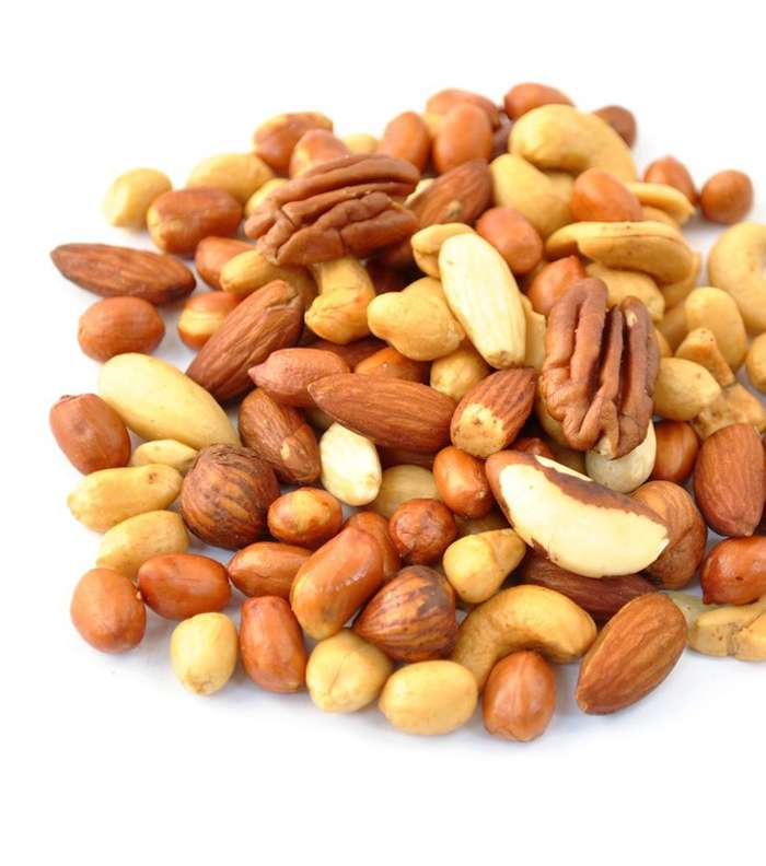 زيوت المكسرات تتفاعل سلبيّاً مع زيوت بشرتك 