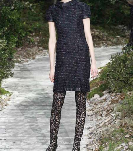 إطلالة 17 من مجموعة Chanel للازياء الراقية لربيع 2013