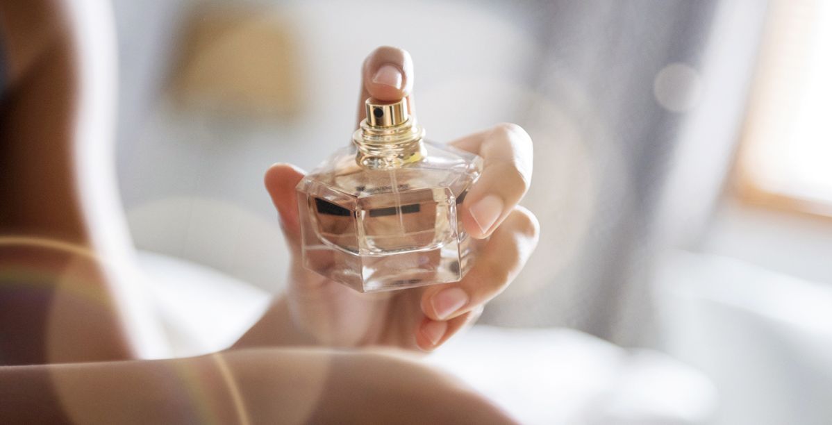 أجمل العطور لتجددي إطلالتك بنفحات خريفية