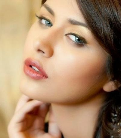 صور اجدد ادوات لمكياج انيق في صيف 2015