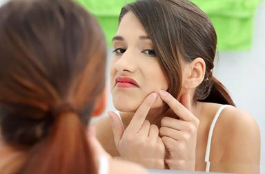 طريقة علاج حبوب صغيرة في الوجه