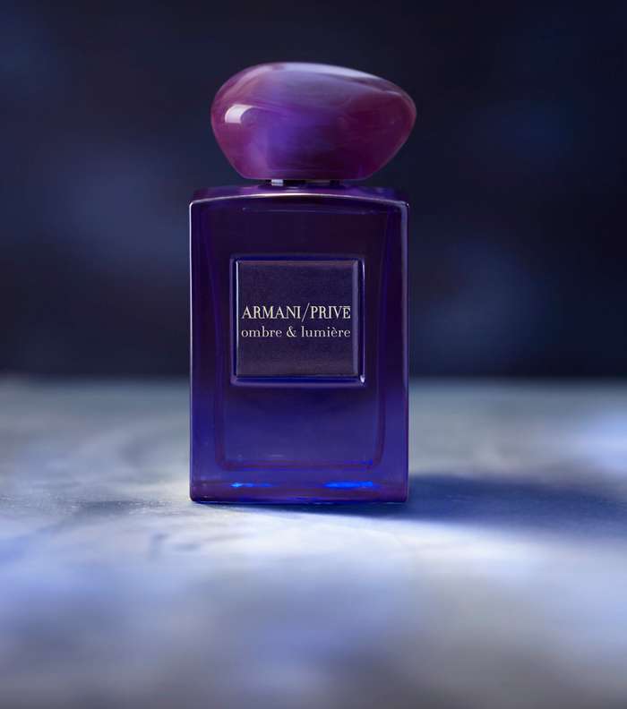 Ombre et Lumiere من Armani 