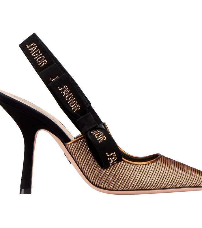 حذاء ديور الـ Stiletto مع امكانية جعله مطبعا بشعار