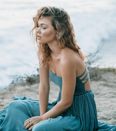 صور إسينا أونيل على موقع انستقرام