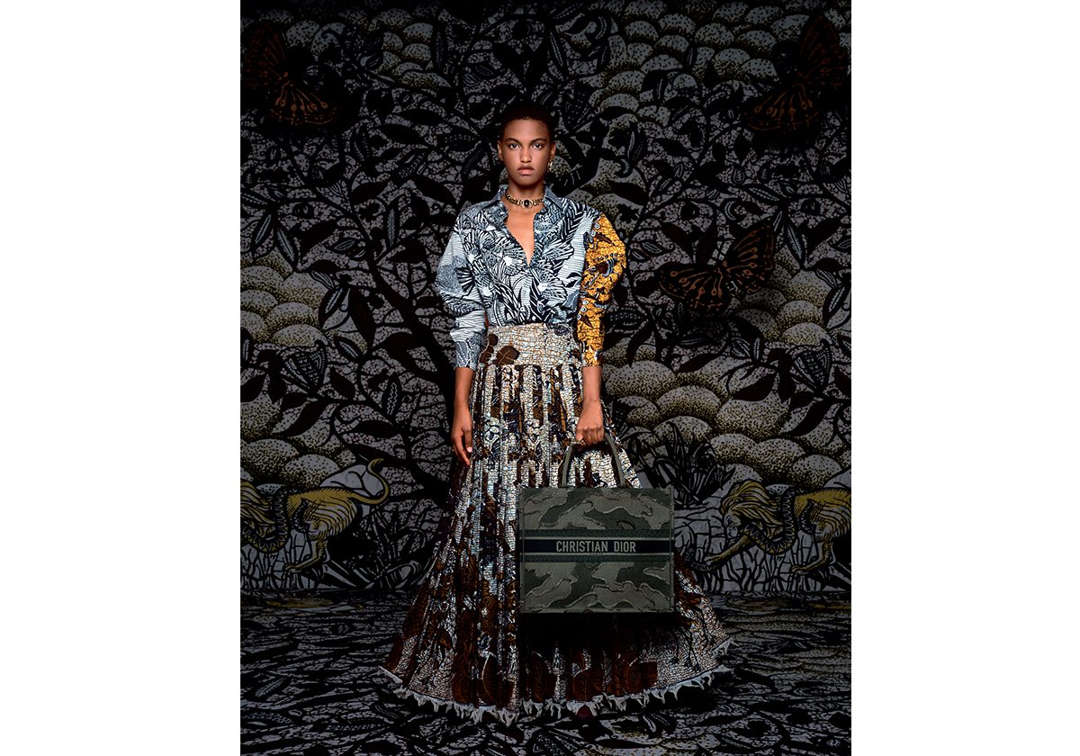 مجموعة Dior كروز 2020 تطبع إطلالة المرأة بالتمويه