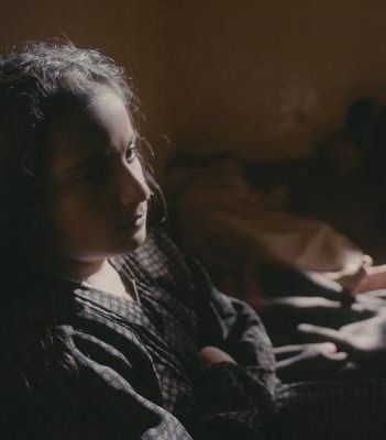 نجود 10 سنوات ومطلّقة