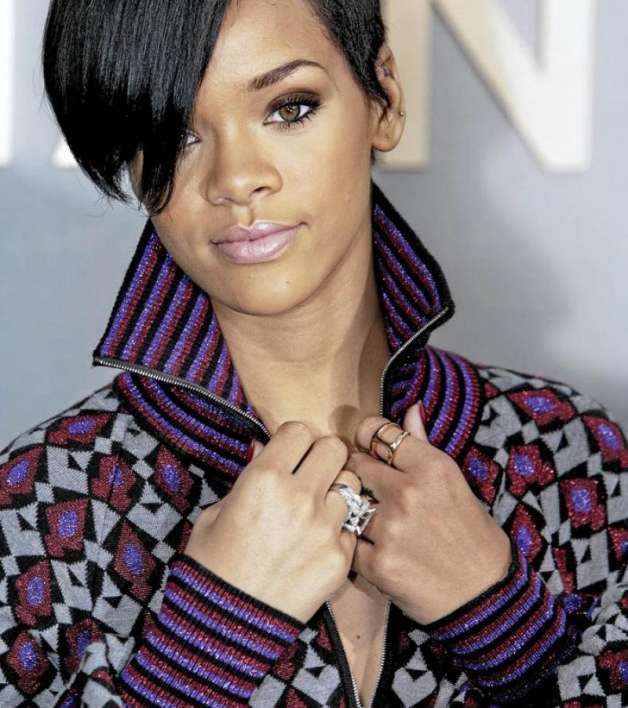 إعتمدي الشعر القصير على طريقة النجمة Rihanna!
