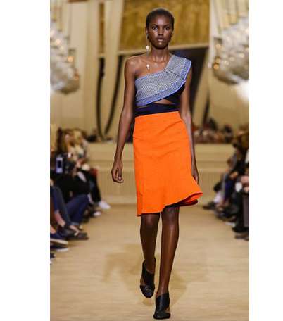 بالصور، إليكِ مجموعة ازياء Roland Mouret لربيع وصيف 2016