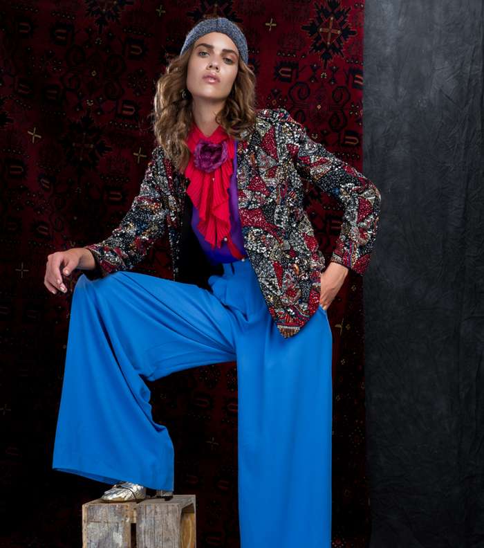 تتألق بأزياء ذات طابع إدجي من Alice & Olivia و Gucci