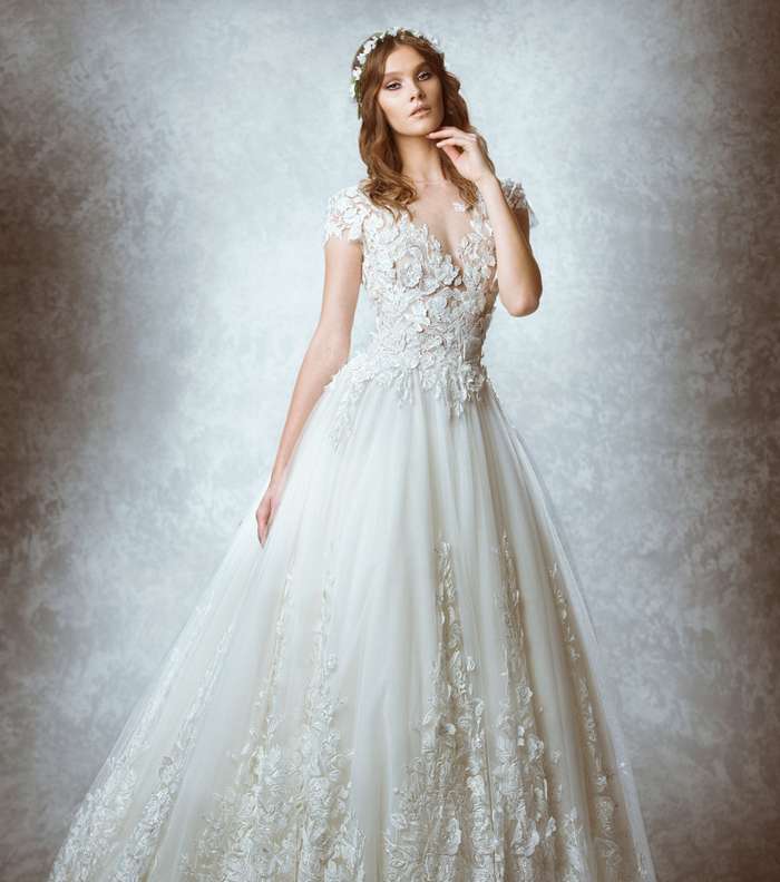 شاهدي أحلى 5 فساتين زفاف 2015