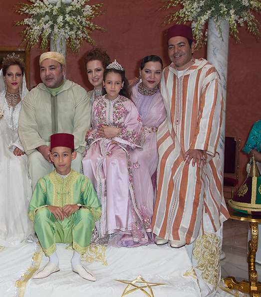 السعادة على وجوه كل أفراد الأسرة المالكة المغربية 
