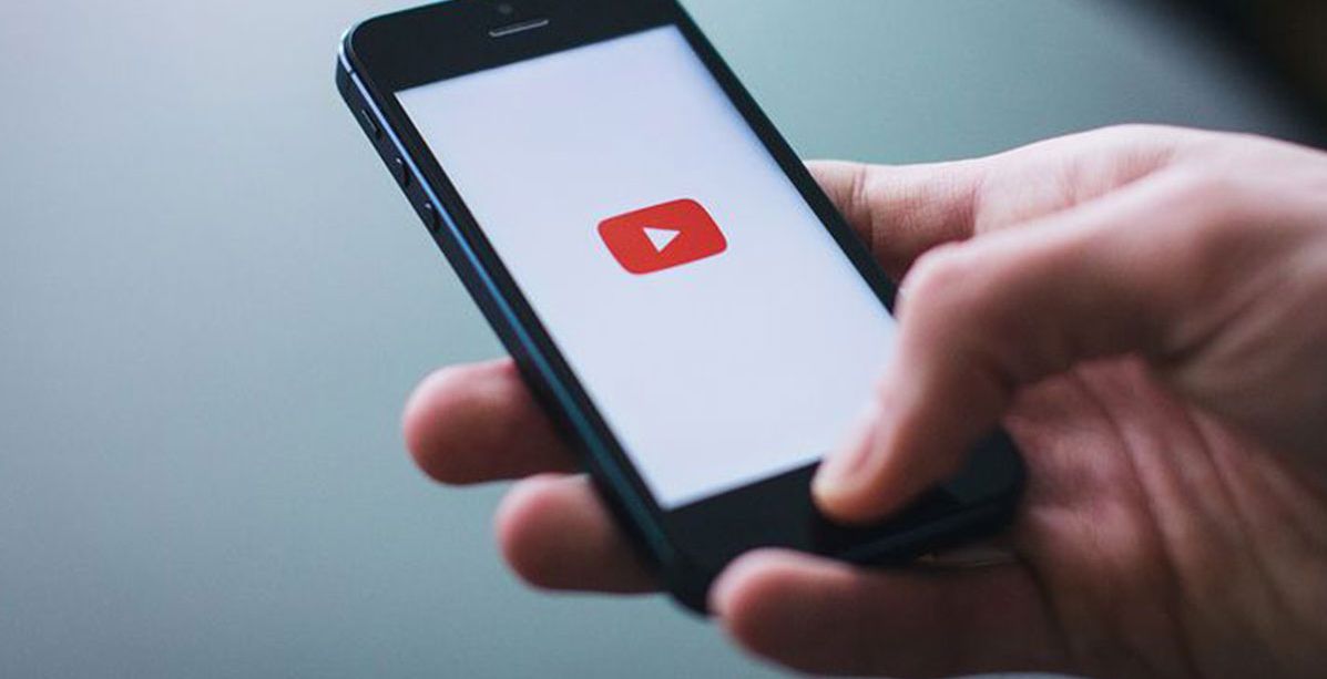 برنامج تشغيل اليوتيوب عند قفل الشاشة للايفون