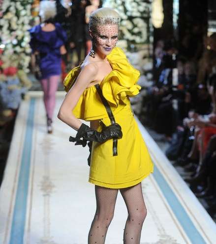 تعاون H&M مع لانفان عام 2010