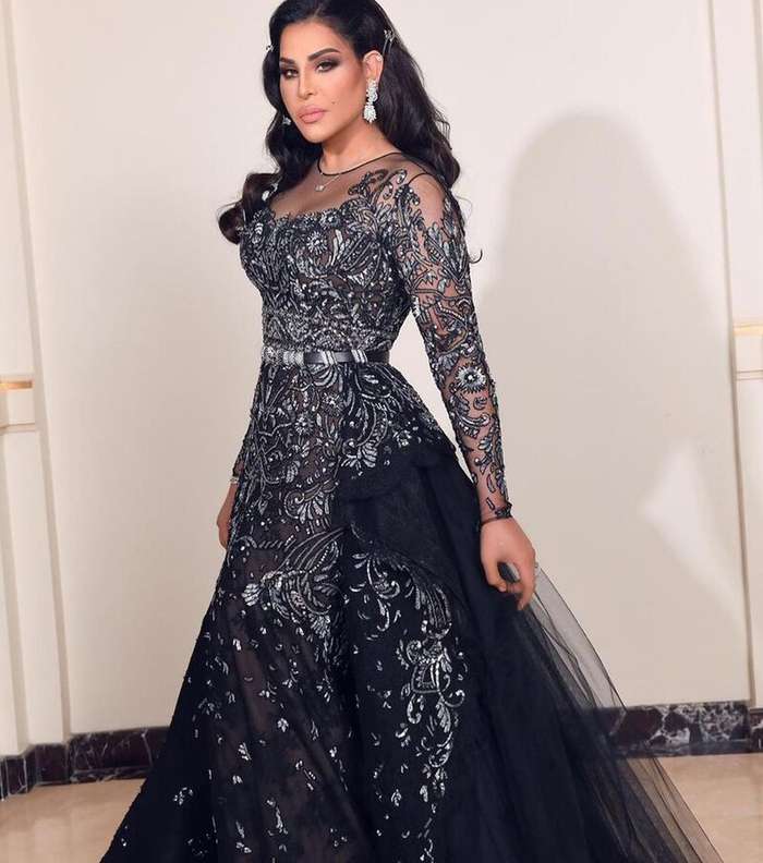 صور اجمل فساتين احلام الشامسي الجديده