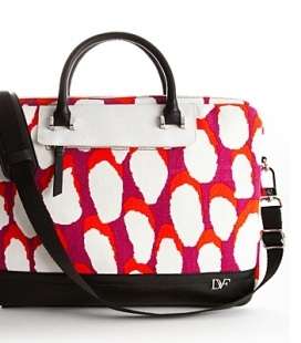 اختاري حقيبتك لشتاء 2013 من مجموعة DVF كروز
