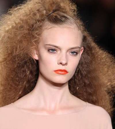 MARCBY-Summer-Make-up-trend-11-3-2011-2