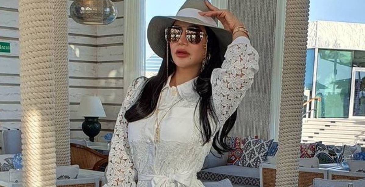 ميريام فارس ليست الوحيدة... نجمات يخفين وجوه أولادهن!