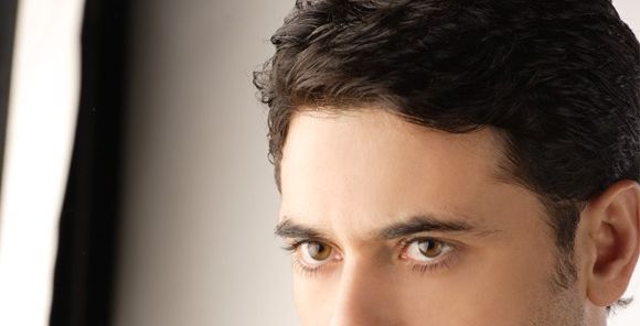 إعلان خطوبة احمد عز