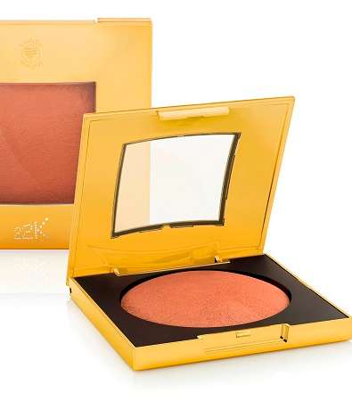 بودرة Glowing Shimmer Baked Bronzing من مكياجي