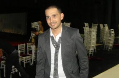 أنطوان القارح لـwww.yasmina.com: أنصح المرأة العربية أن تثق بذوقها قبل صيحات الموضة!