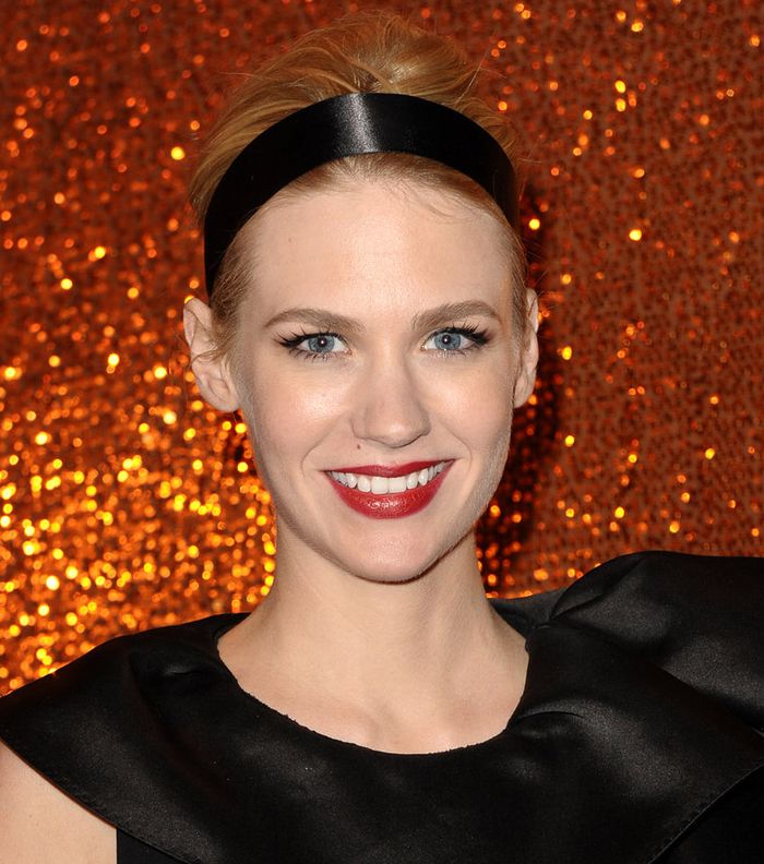 البلاش...حاضرٌ دوماً مع الماكياج الناعم والقوي 