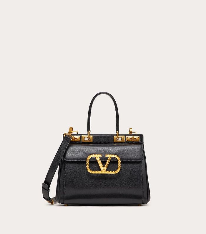 صور اجمل ماركة فالنتينو شنط