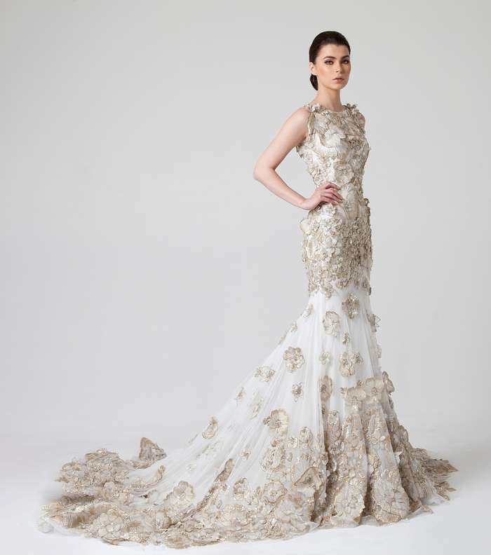 كسر كلاسيكية الأبيض مع فساتين زفاف راني زاخم 